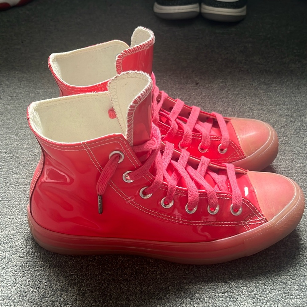 Converse, Size 6 in men 7.5 in women, Pink